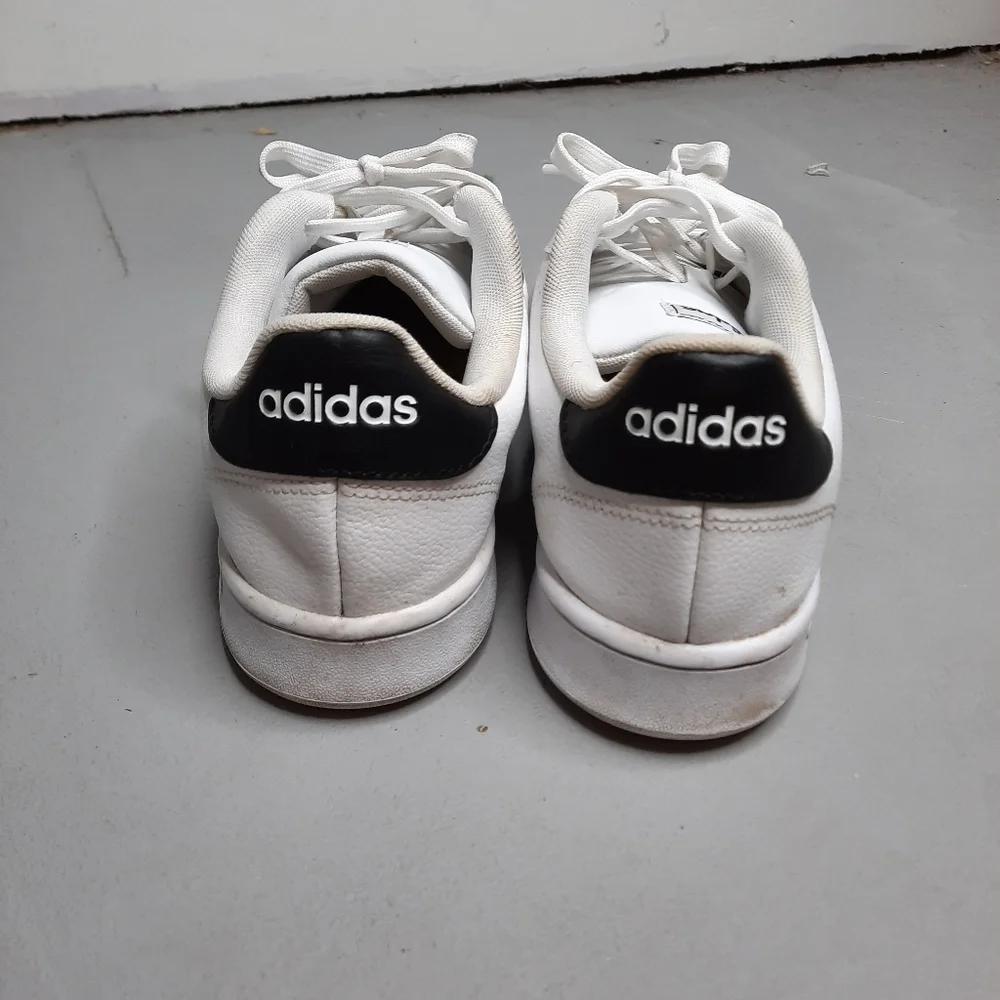 Adidas Cloudfoam Comfort Sneakers